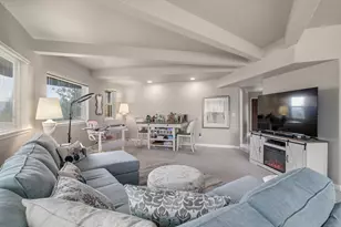 398 Madrone Ridge Dr, Grants Pass, OR 97527 - Photo 7