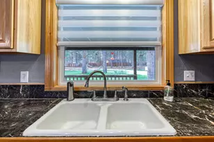 16051 Leona Ln, La Pine, OR 97739 - Photo 7