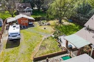 440 Bush St, Central Point, OR 97502 - Photo 35