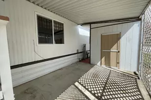 301 Freeman Rd, Central Point, OR 97502 - Photo 21