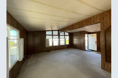 301 Freeman Road #UNIT 90, Central Point, OR 97502 - Photo 7