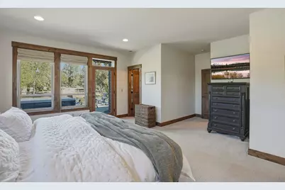 17963 SW Chaparral Drive, Powell Butte, OR 97753 - Photo 21