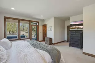 17963 SW Chaparral Dr, Powell Butte, OR 97753 - Photo 21