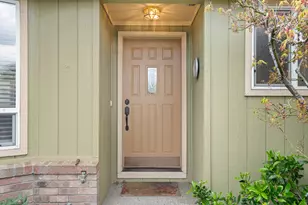 850 Forest Glen Dr, Central Point, OR 97502 - Photo 5