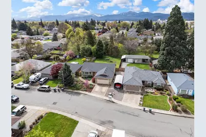 850 Forest Glen Drive, Central Point, OR 97502 - Photo 33