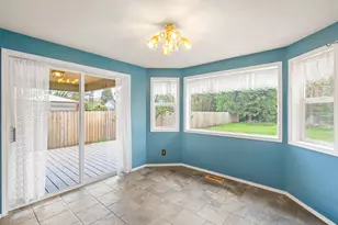 850 Forest Glen Dr, Central Point, OR 97502 - Photo 11