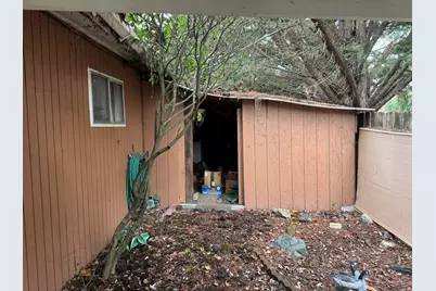 225 SW Westholm Avenue, Grants Pass, OR 97526 - Photo 13