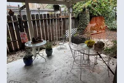 225 SW Westholm Avenue, Grants Pass, OR 97526 - Photo 9