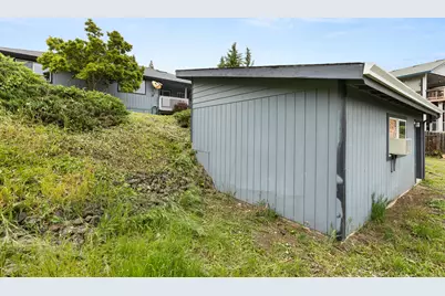 2495 NW Loma Vista Drive, Roseburg, OR 97471 - Photo 55