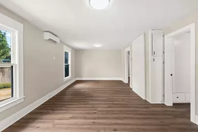 603 W 2nd Street, Medford, OR 97501 - Photo 3