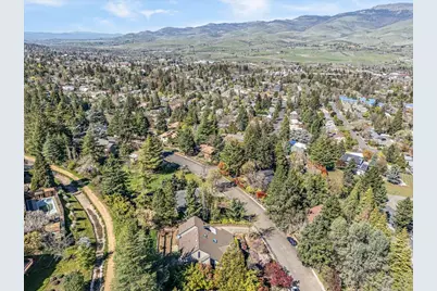 2014 Crestview Drive, Ashland, OR 97520 - Photo 39