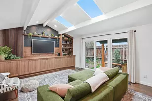 365 SE 5th St, Bend, OR 97702 - Photo 7