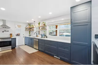 365 SE 5th Street, Bend, OR 97702 - Photo 11