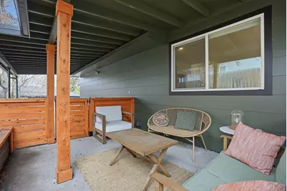 365 SE 5th Street, Bend, OR 97702 - Photo 33