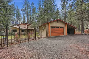 14987 Buggy Whip, Sisters, OR 97759 - Photo 45