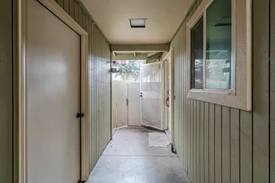 317 Highland Drive, Medford, OR 97504 - Photo 5