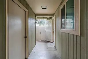 317 Highland Dr, Medford, OR 97504 - Photo 5