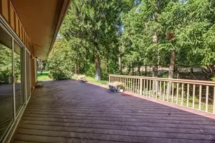 2727 Murphy Creek Rd, Grants Pass, OR 97527 - Photo 11