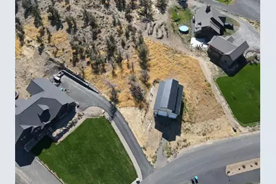 4177 NW 39th Drive, Redmond, OR 97756 - Photo 7