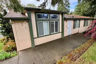 126 NW Wrightwood Cir, Grants Pass, OR 97526 - Photo 3