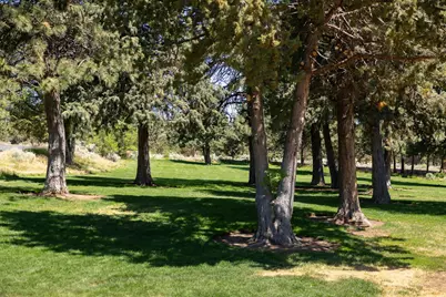 1010 NW Roanoke Avenue #APT 9, Bend, OR 97703 - Photo 19