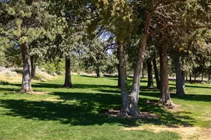 1010 NW Roanoke Ave, Bend, OR 97703 - Photo 19