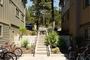 1010 NW Roanoke Ave, Bend, OR 97703 - Photo 17