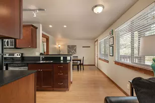 1010 NW Roanoke Ave, Bend, OR 97703 - Photo 7