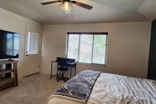 2695 NE 9th St, Redmond, OR 97756 - Photo 13