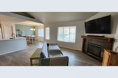 2695 NE 9th Street, Redmond, OR 97756 - Photo 7