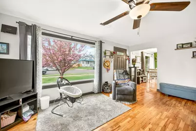 948 Murray Avenue, Medford, OR 97501 - Photo 7