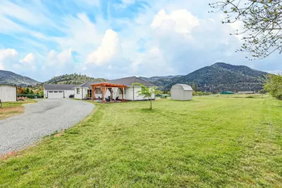 2315 NE Foothill Boulevard, Grants Pass, OR 97526 - Photo 41