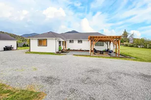 2315 NE Foothill Blvd, Grants Pass, OR 97526 - Photo 37