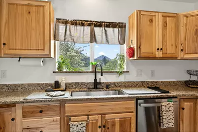 2315 NE Foothill Boulevard, Grants Pass, OR 97526 - Photo 11
