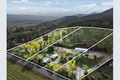 2373 Pioneer Road, Talent, OR 97540 - Photo 3