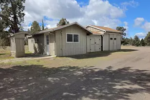 4715 NW 49th Ln, Redmond, OR 97756 - Photo 17