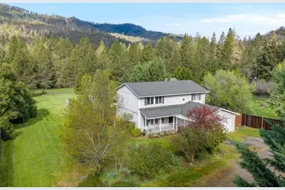 5460 Hwy 238, Jacksonville, OR 97530 - Photo 3