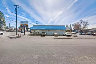 407 SE 3rd Street, Bend, OR 97702 - Photo 3