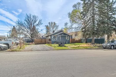 225 SE Vine Lane, Bend, OR 97702 - Photo 3