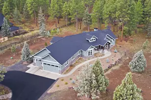 16055 Foothill Ln, Sisters, OR 97759 - Photo 3