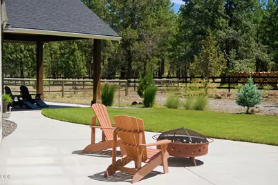 16055 Foothill Lane, Sisters, OR 97759 - Photo 9
