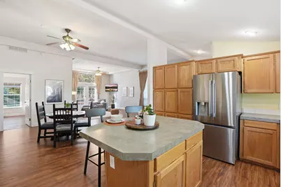 1045 W Collier Glacier Drive, Sisters, OR 97759 - Photo 7