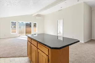 1009 W Yapoah Crater Dr, Sisters, OR 97759 - Photo 17