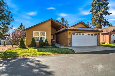 1009 W Yapoah Crater Drive, Sisters, OR 97759 - Photo 1