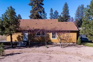 1009 W Yapoah Crater Dr, Sisters, OR 97759 - Photo 3