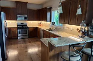 1160 Boulder Ridge St, Central Point, OR 97502 - Photo 5