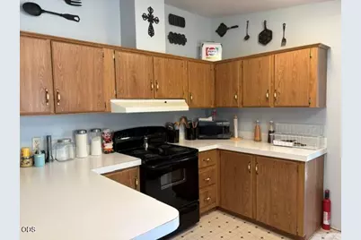 124249 Little Deschutes Drive, Crescent Lake, OR 97733 - Photo 3