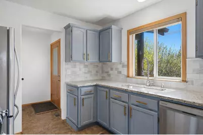 20784 Arago Circle, Bend, OR 97703 - Photo 5