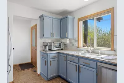 20784 Arago Circle, Bend, OR 97703 - Photo 5