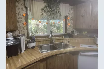 6009 Harris Road, Central Point, OR 97502 - Photo 17